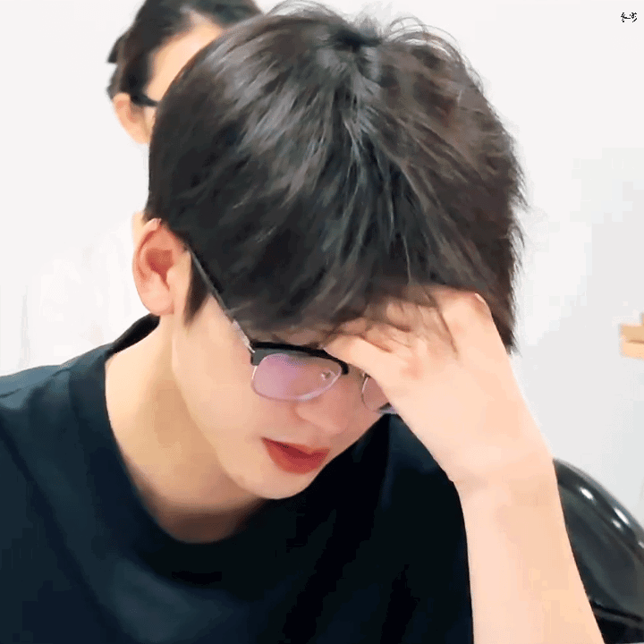 maGyQm.gif