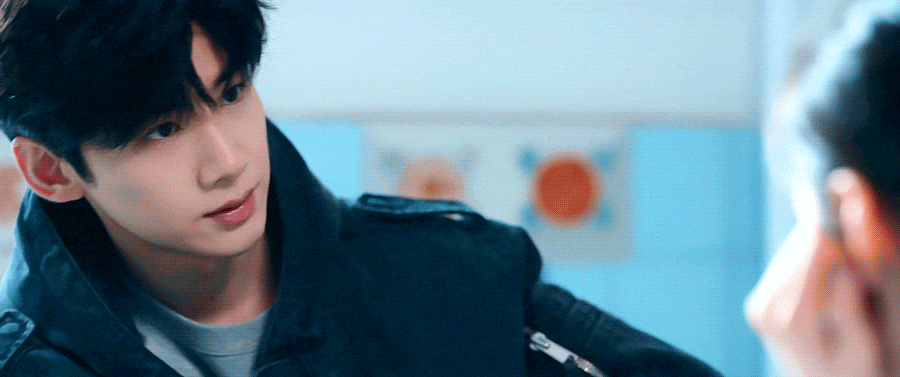 mbjKZb.gif