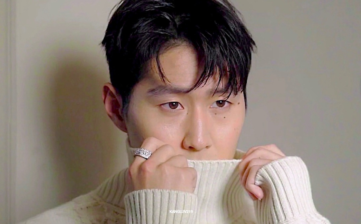 더쿠 - 너네 강인이 얼굴 미친거 왜 말 안해줬어