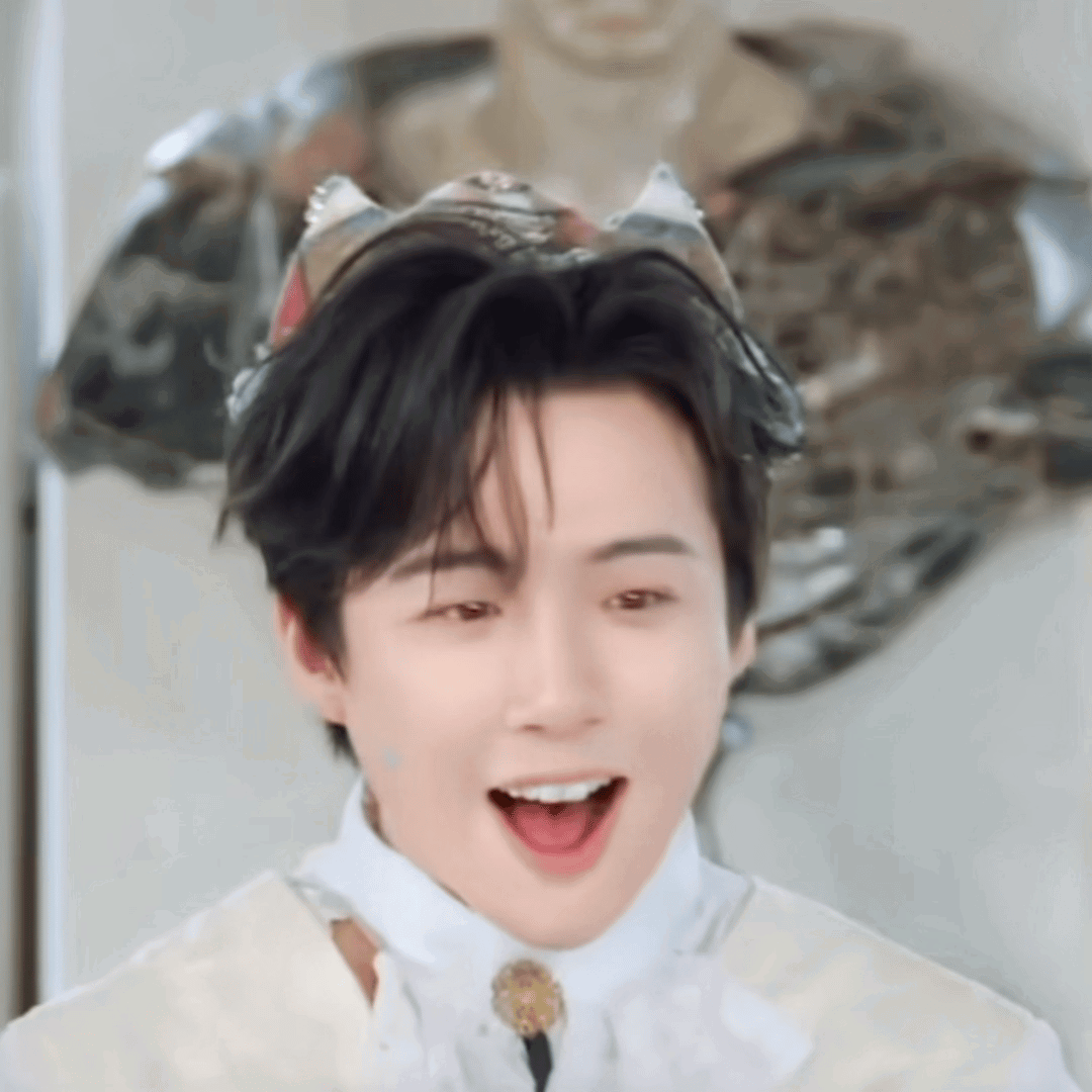 mjyeCV.gif