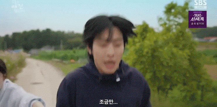 mpFJgA.gif