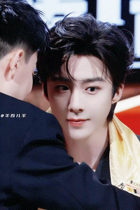 nAmFGJ.gif