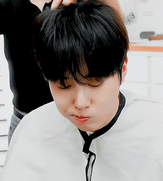 nCoOFU.gif