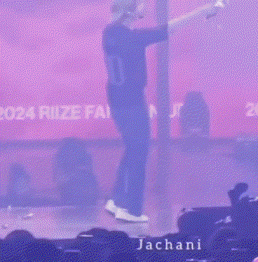 nEbyIw.gif