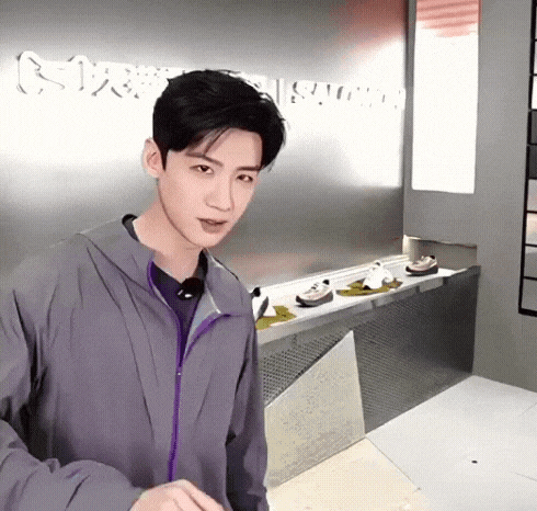 nFxTVd.gif