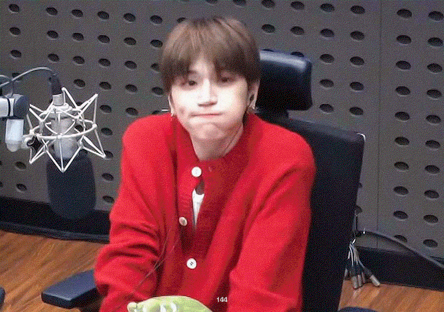 nKhoOr.gif