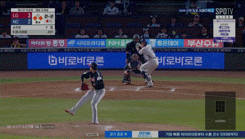 nXlrKv.gif