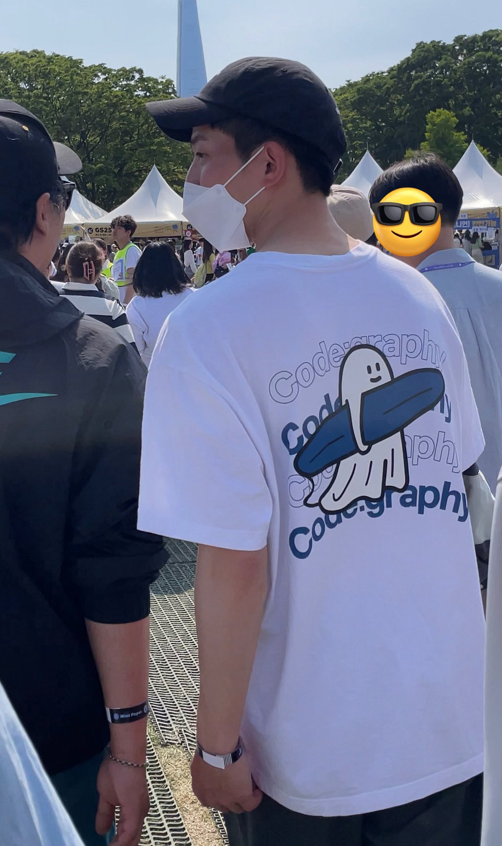 nbYxdJ