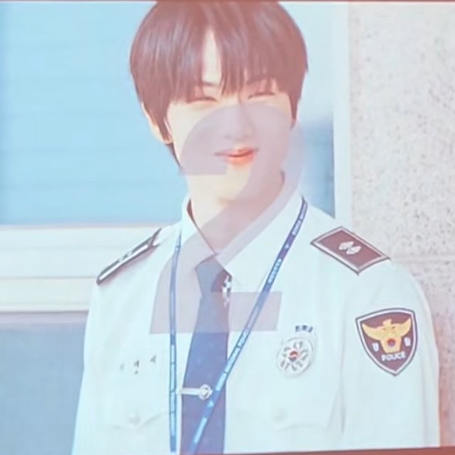 nbdfWz