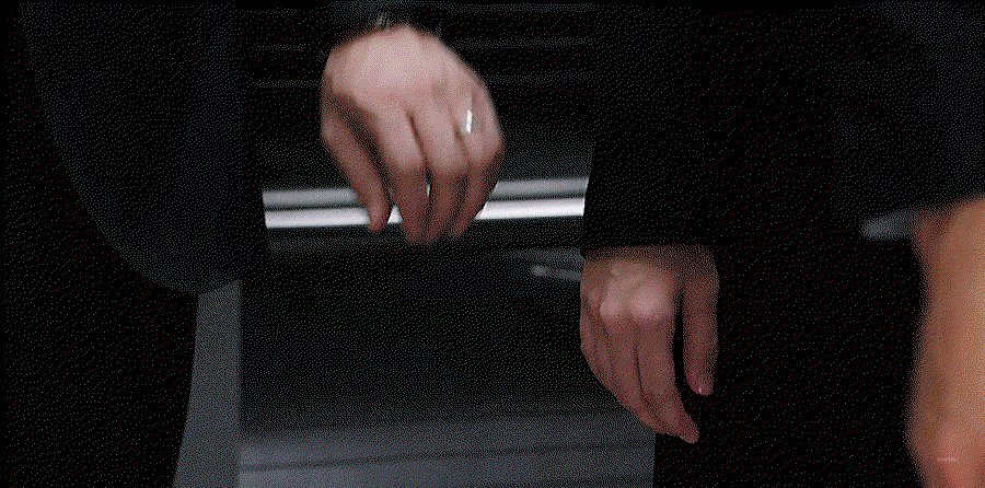 nqYeZp.gif