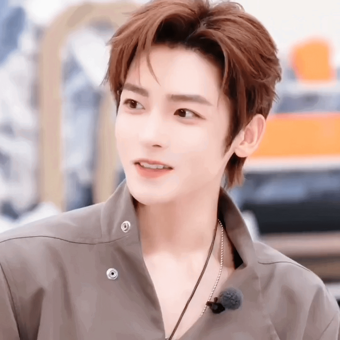 nqwkVY.gif