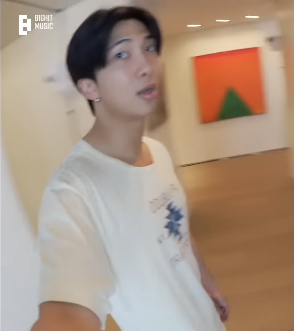 nwYJrD