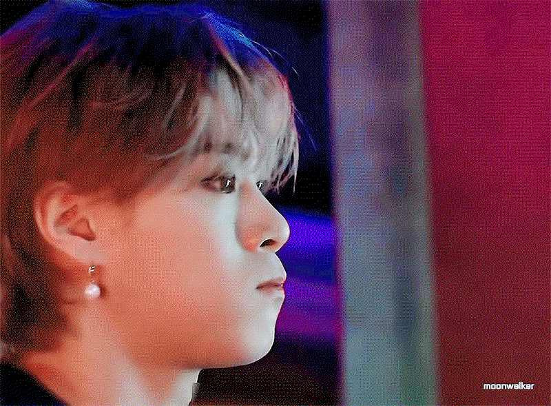 oFWLUa.gif