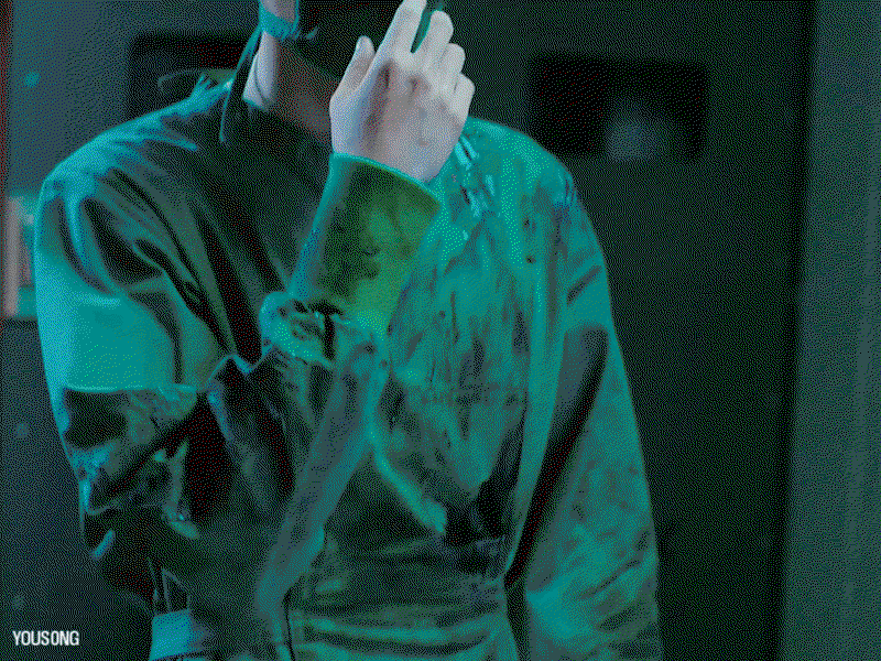 oHqBsC.gif