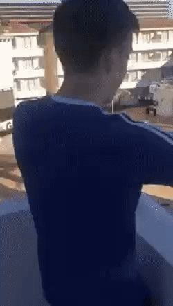 oIHkvp.gif