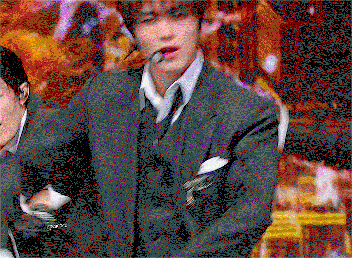 oKfmII.gif
