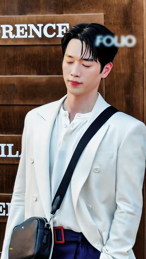 oNHkKp.gif