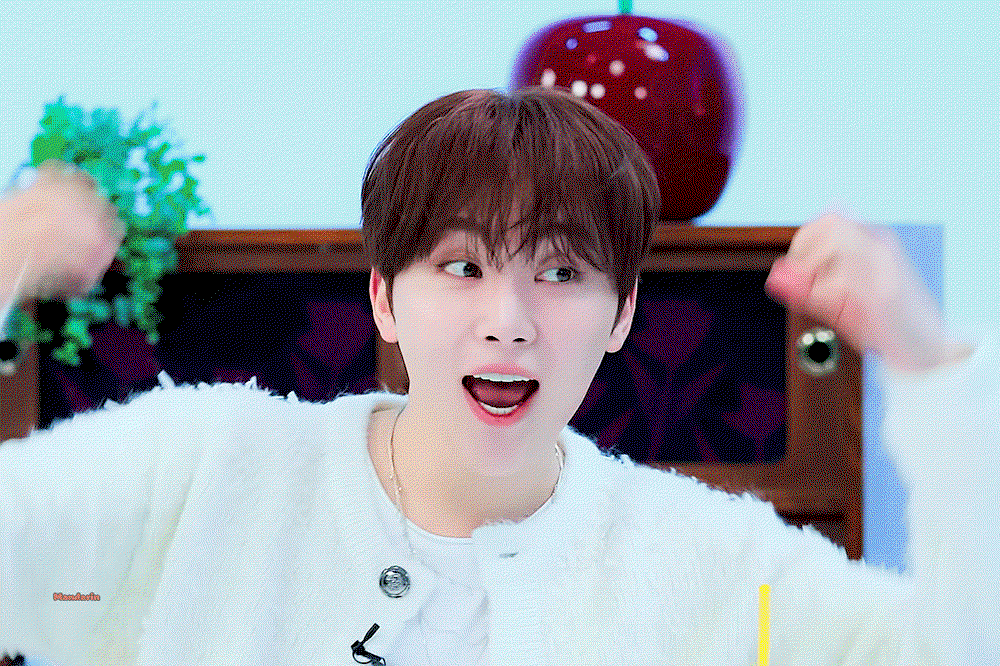 oNuEiJ.gif