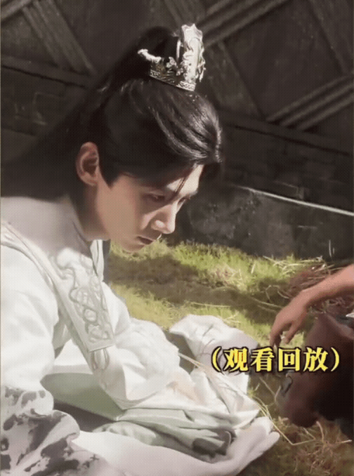 oUmnIW.gif