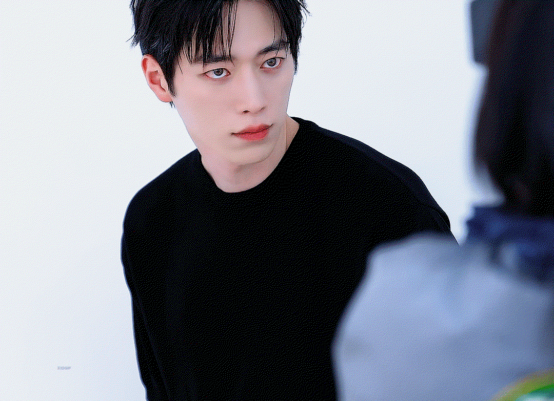oVVCyh.gif