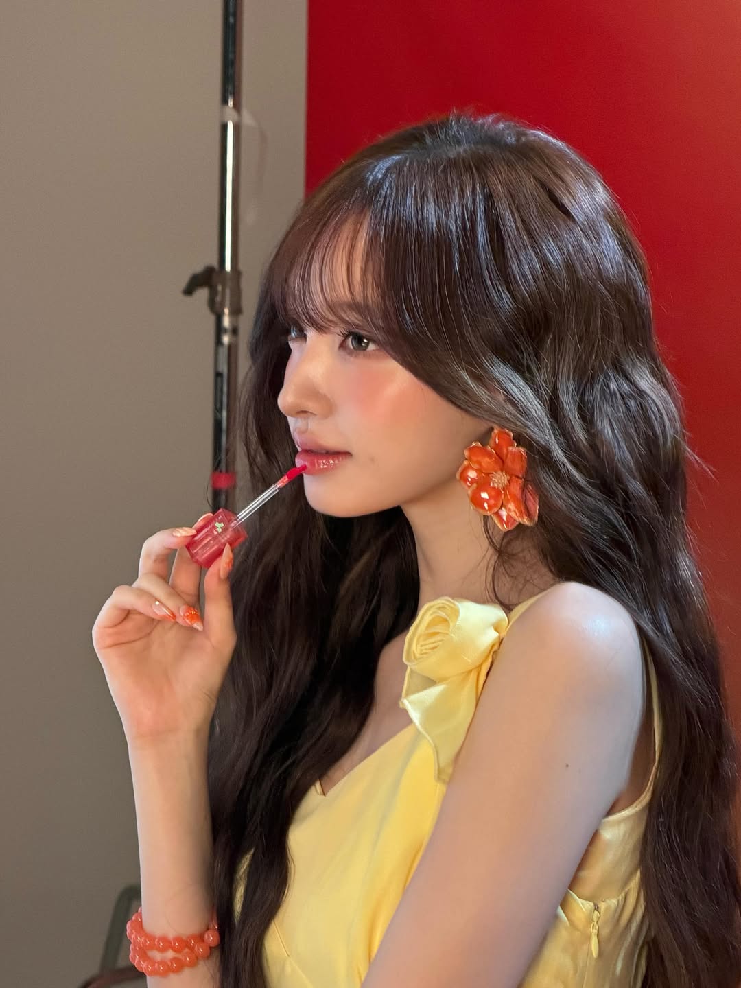 oWIqiE