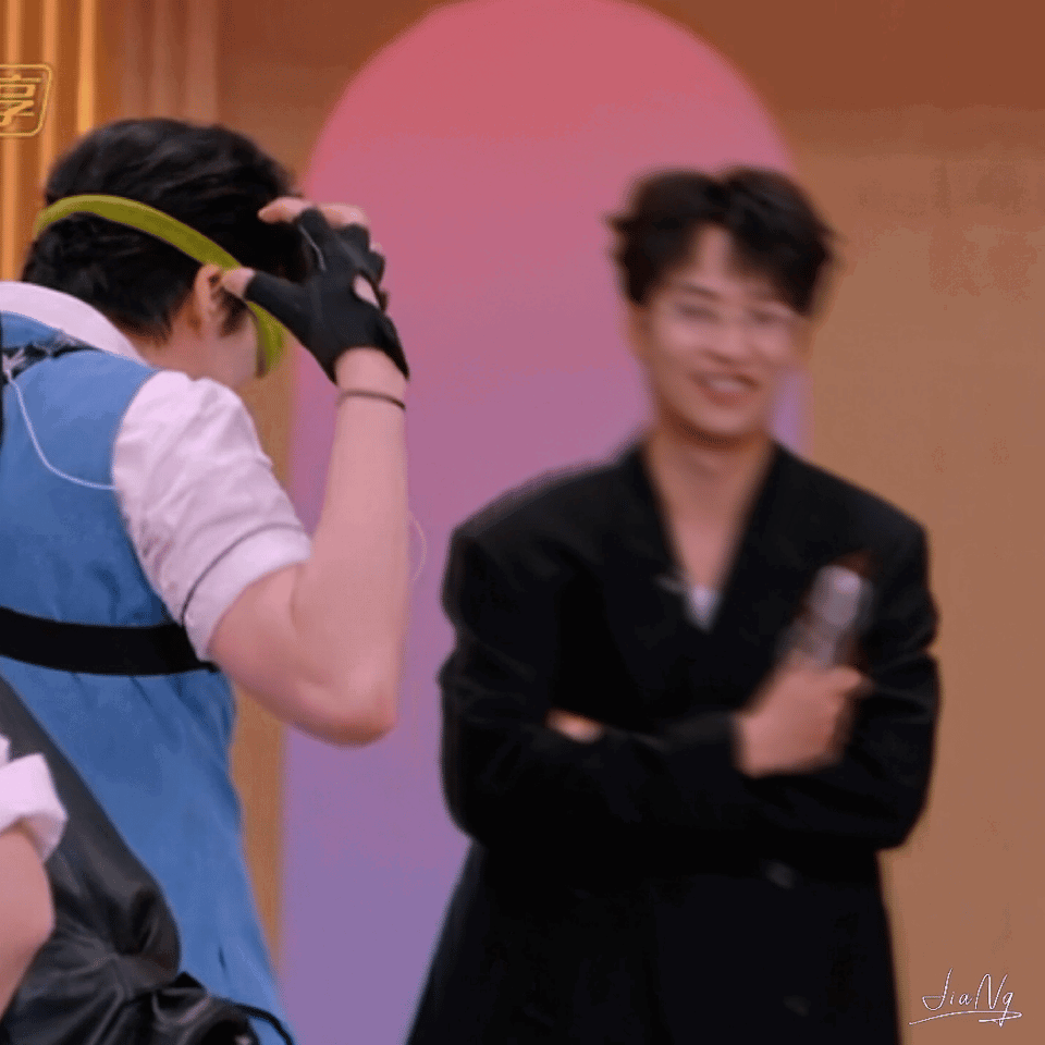 oXIpRT.gif