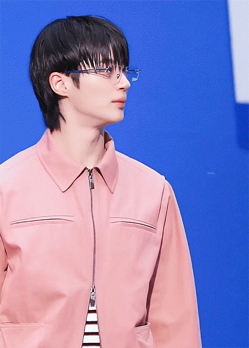 ocJhpL.gif