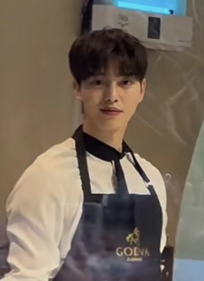 ojLCJy