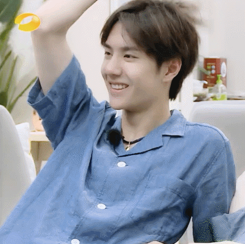 omHmFo.gif