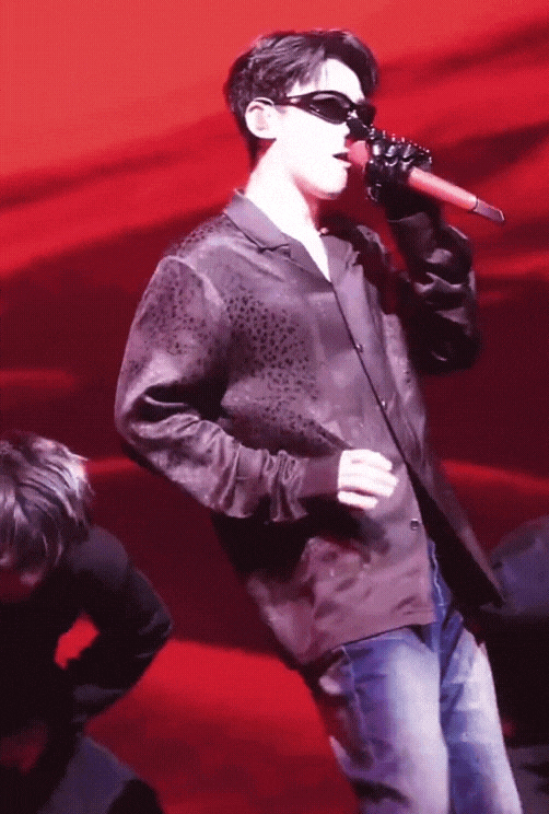 ooJdsS.gif