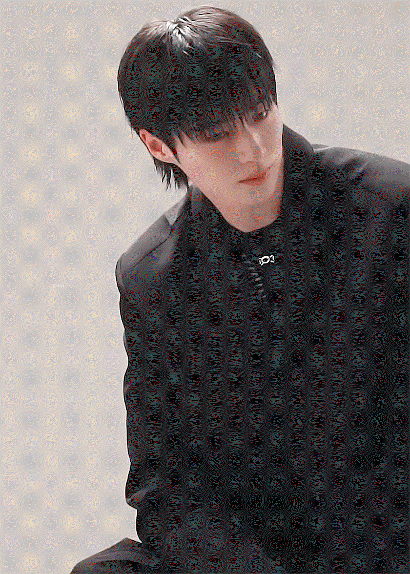 oqKdSK.gif