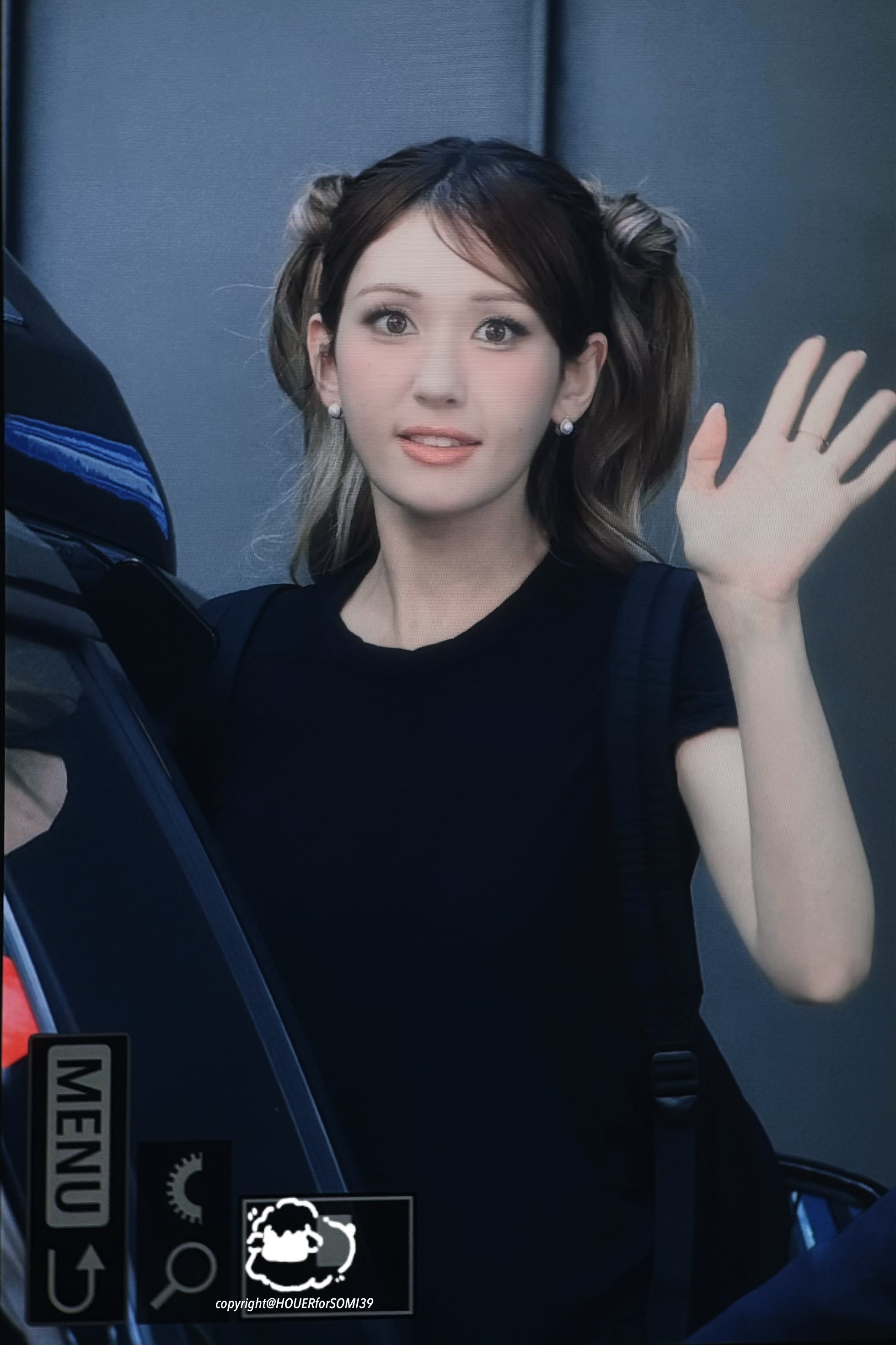 oyTHRc