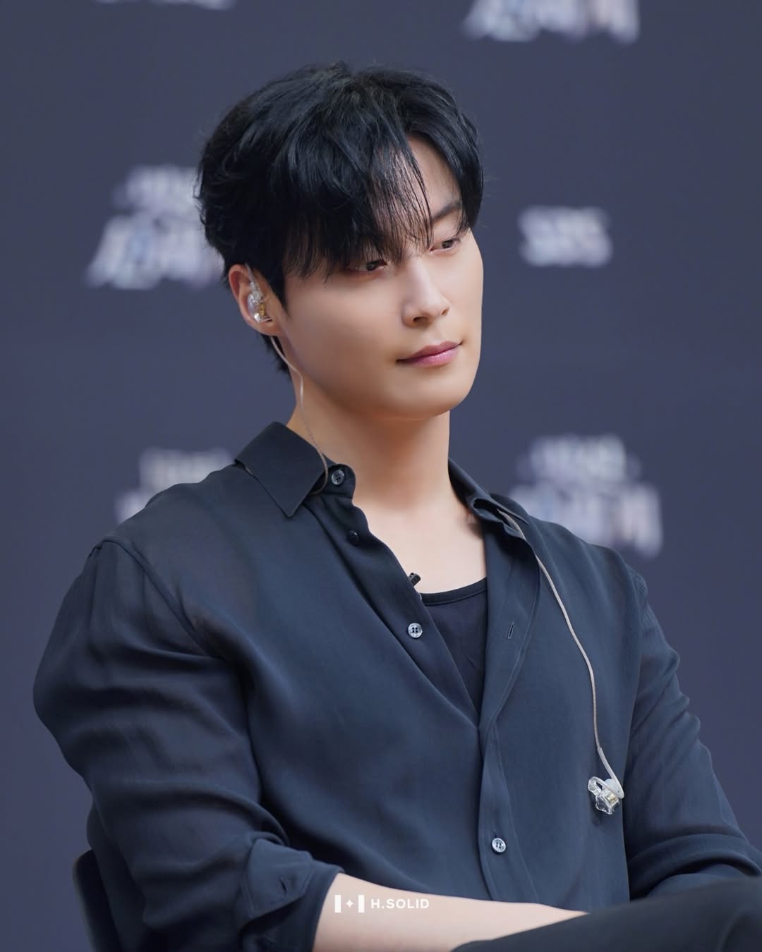 oyixJr