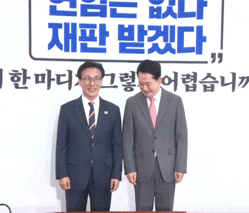pJLAuJ.gif