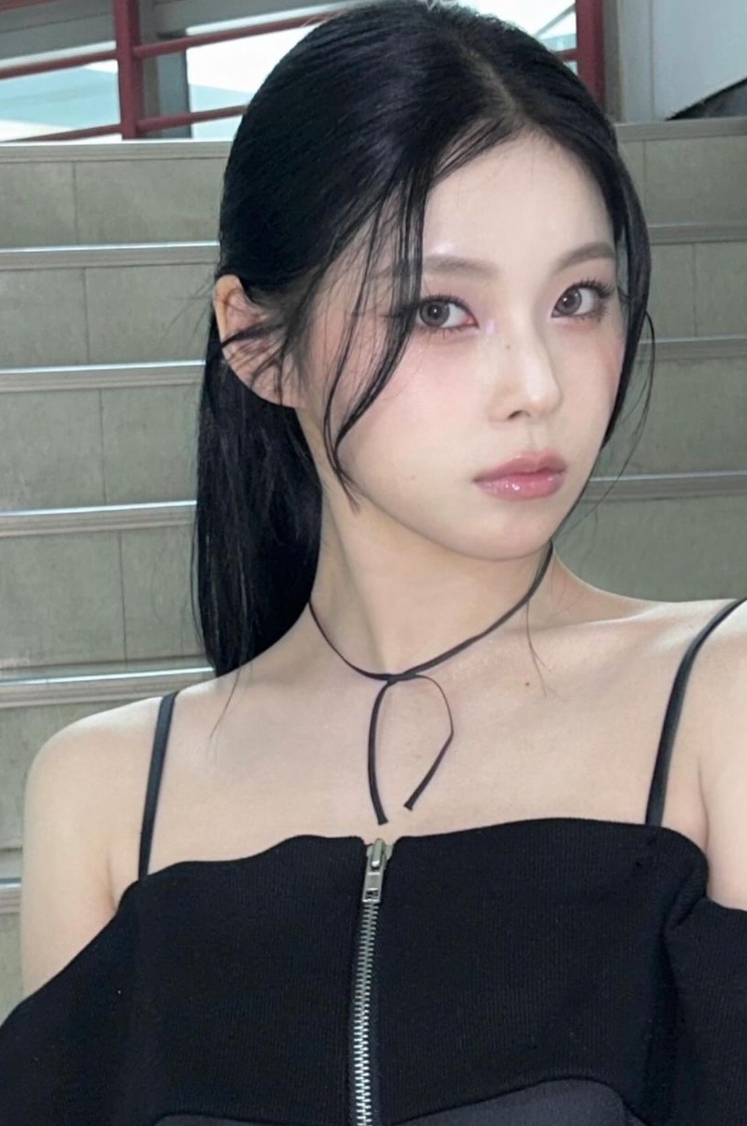 더쿠 - 이거 립은 버블밤이라는데 눈 섀도우는 뭐썼을까?