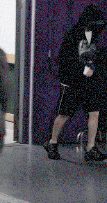 pQDJVV.gif
