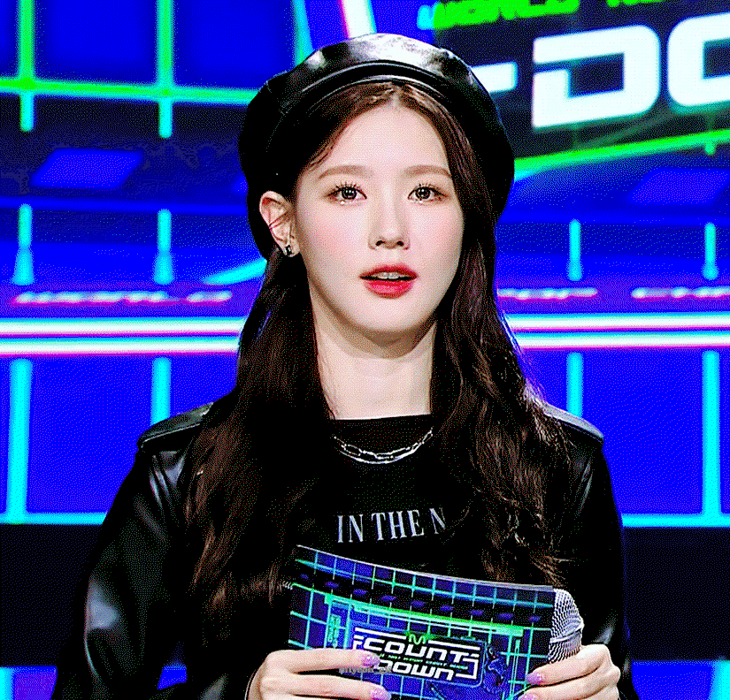 phYatO.gif