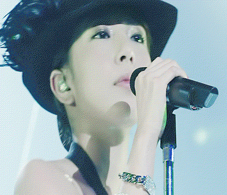 pjTdDU.gif