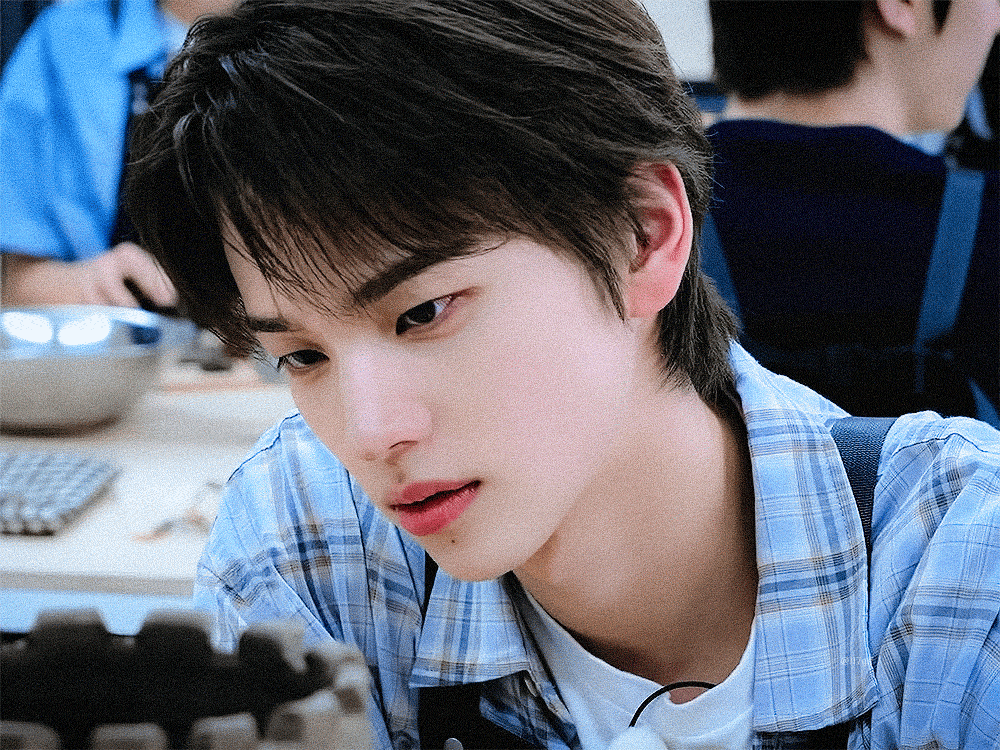 qHZgtT.gif