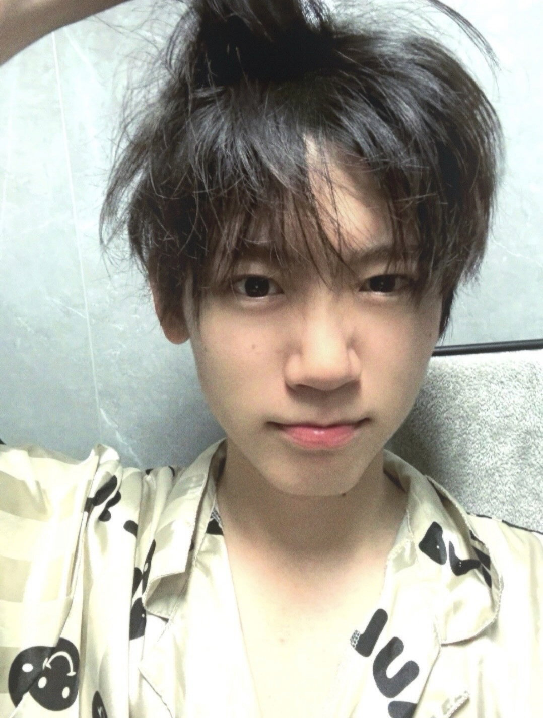 qIDLwu