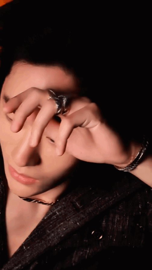 qIdXpZ.gif
