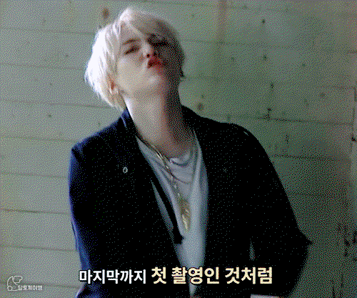 qJrQZY.gif
