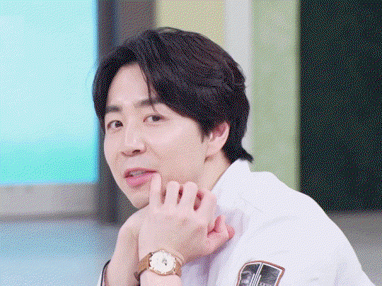 qLEiiE.gif