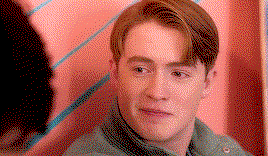 qLisWY.gif