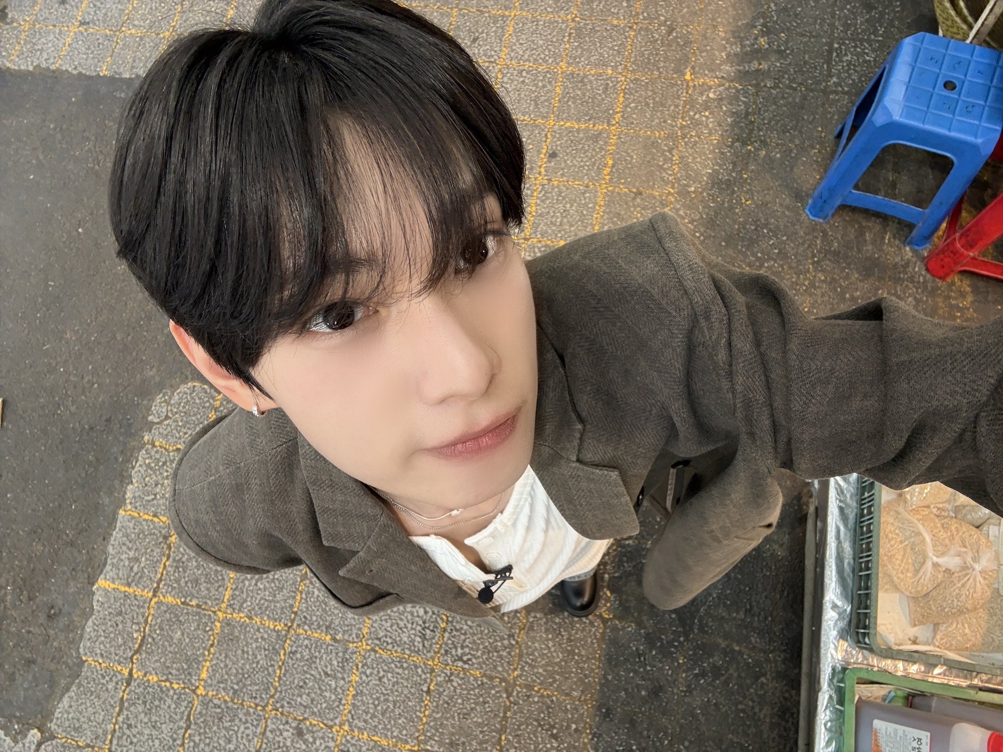 qOJfMF