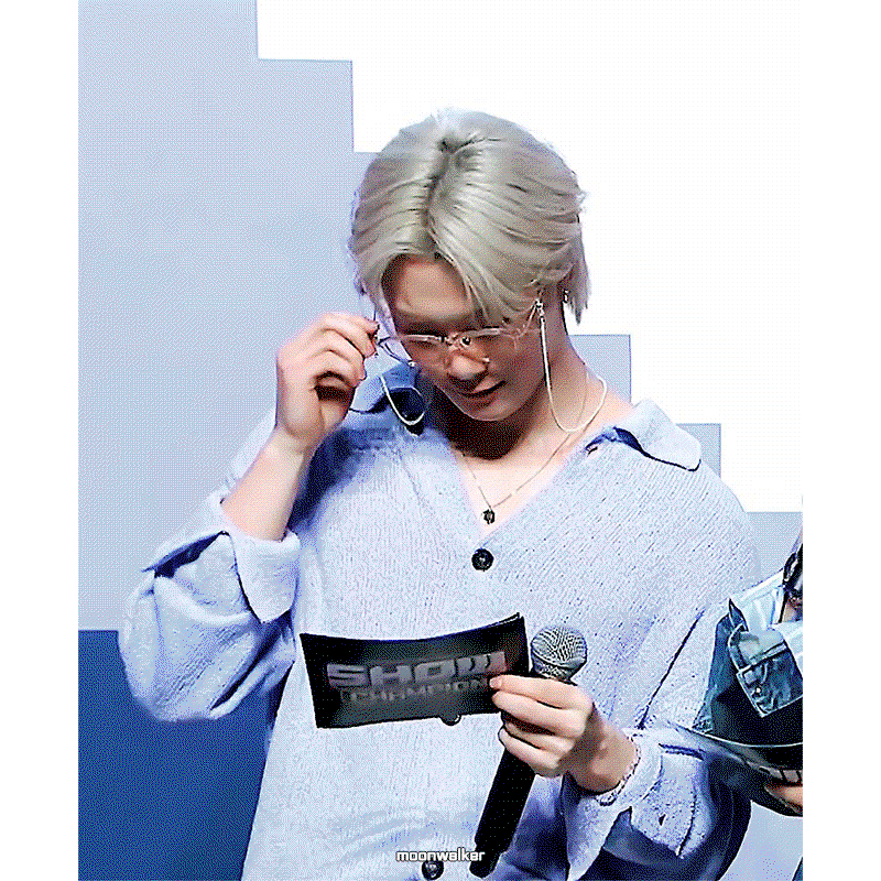 qObeNU.gif