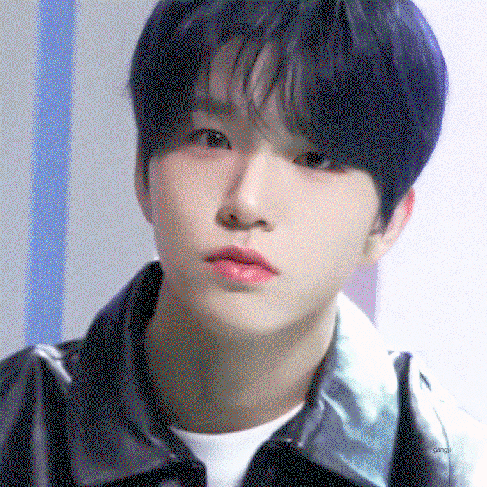 qOuoMG.gif