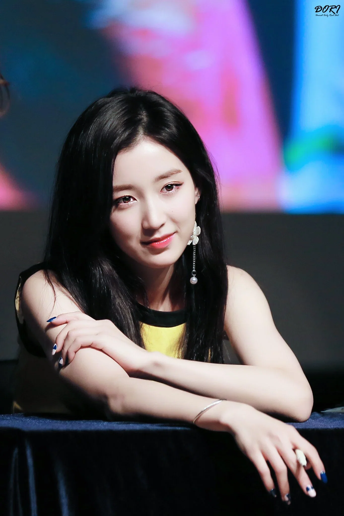 qPjKUS