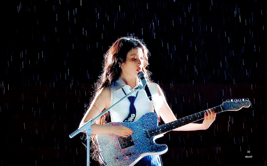 qUcvCk.gif