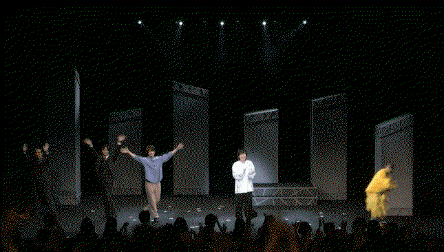 qUlkMr.gif